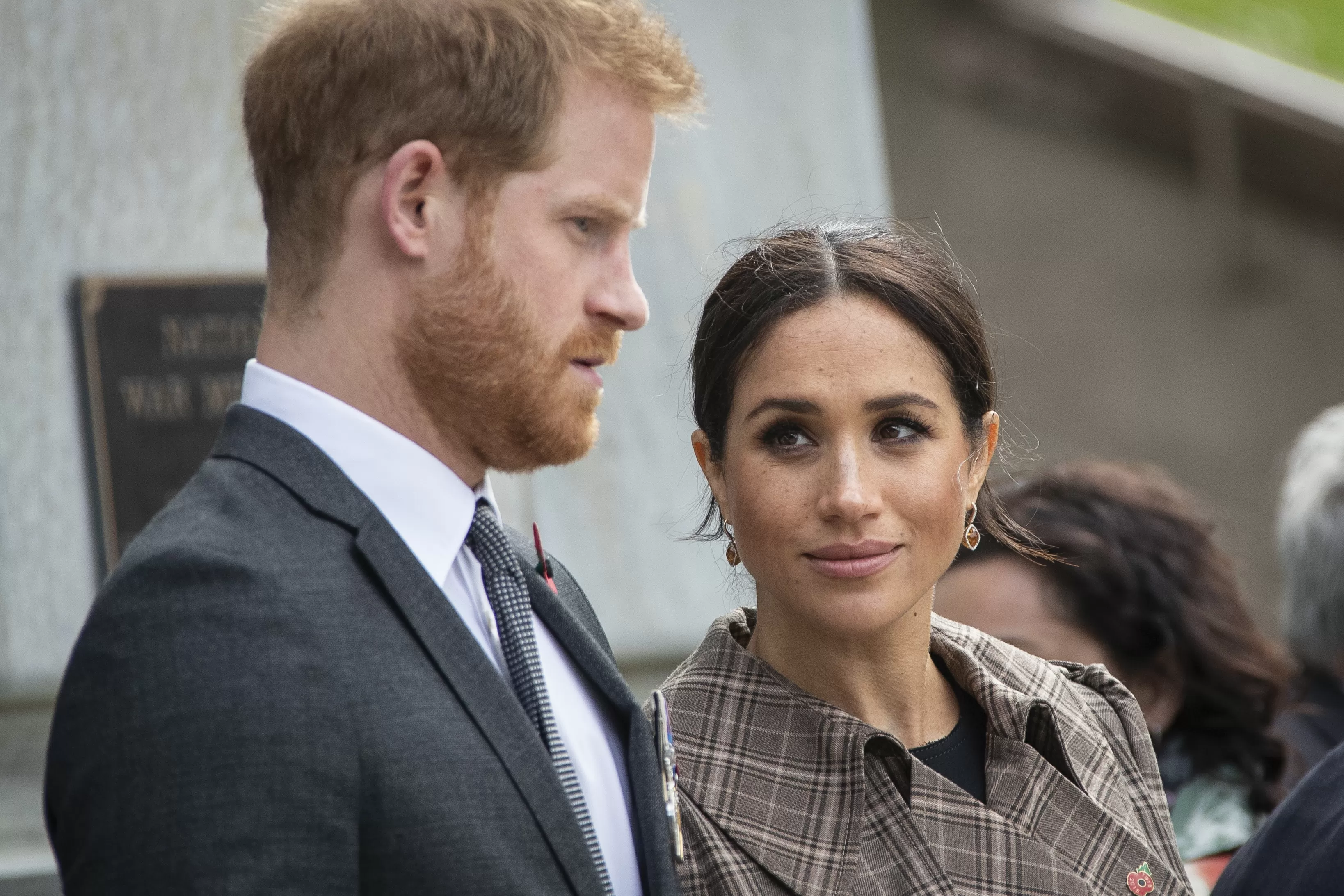 Assessora de Meghan Markle e príncipe Harry abandona cargo; entenda