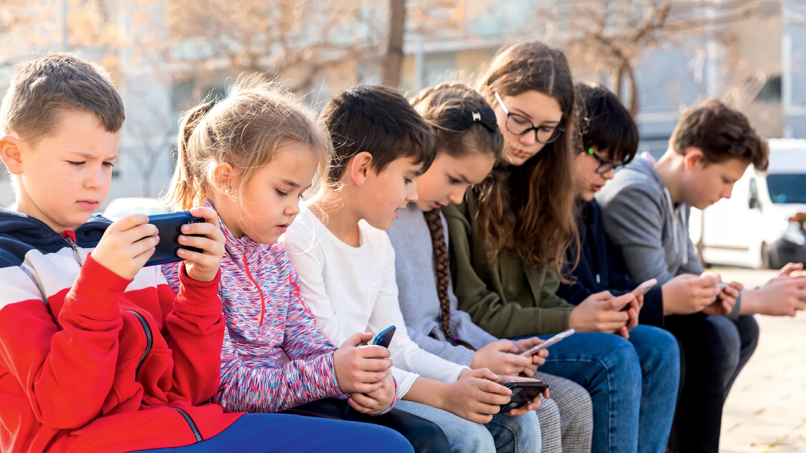O impacto do banimento das redes para menores de 16 anos na Austrália