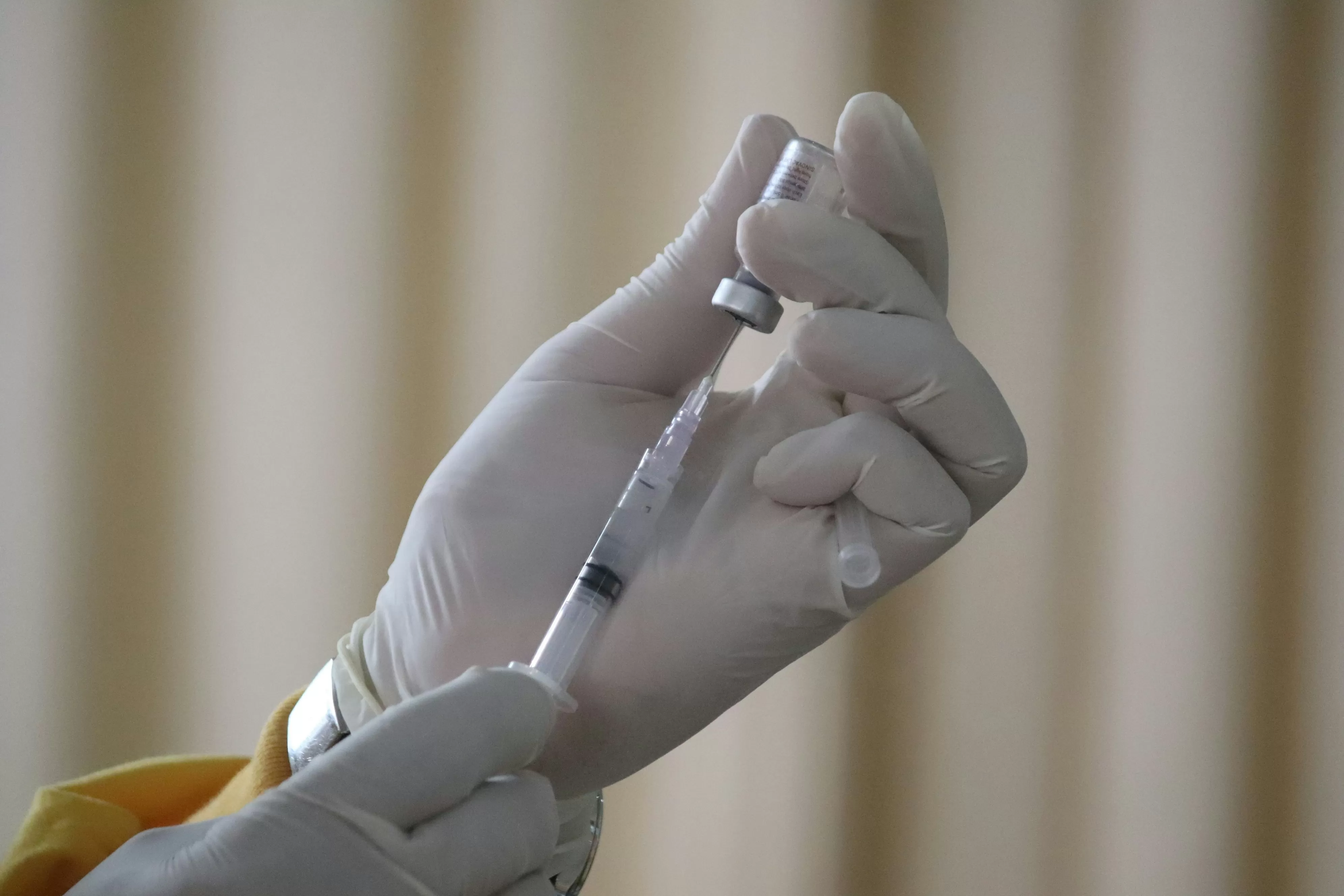 Guerra contra a ciência: O risco global da nova política vacinal dos EUA