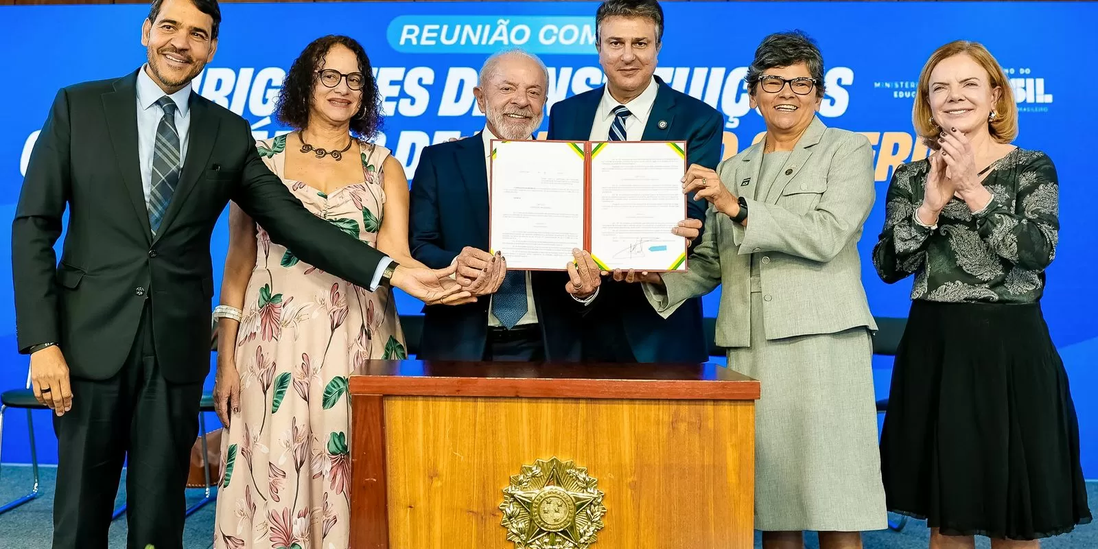 Decreto permite que faculdades comunitárias recebam recursos públicos