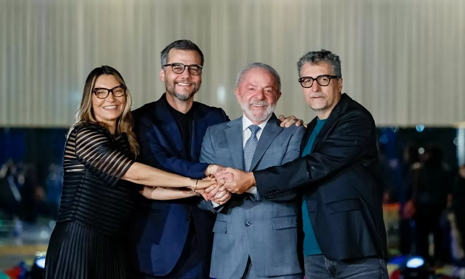Lula celebra vitória de ‘O Agente Secreto’ no Globo de Ouro