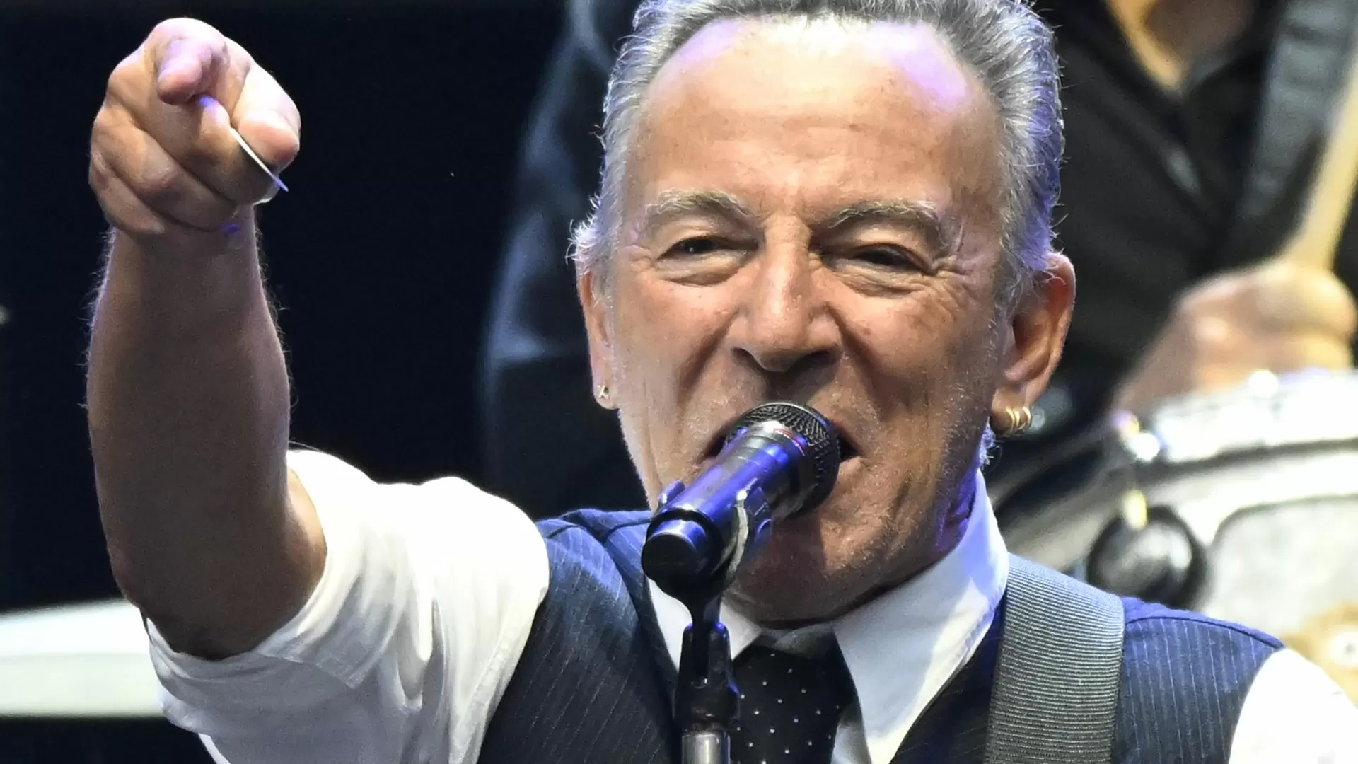 Bruce Springsteen lança canção em homenagem às vítimas de Minneapolis