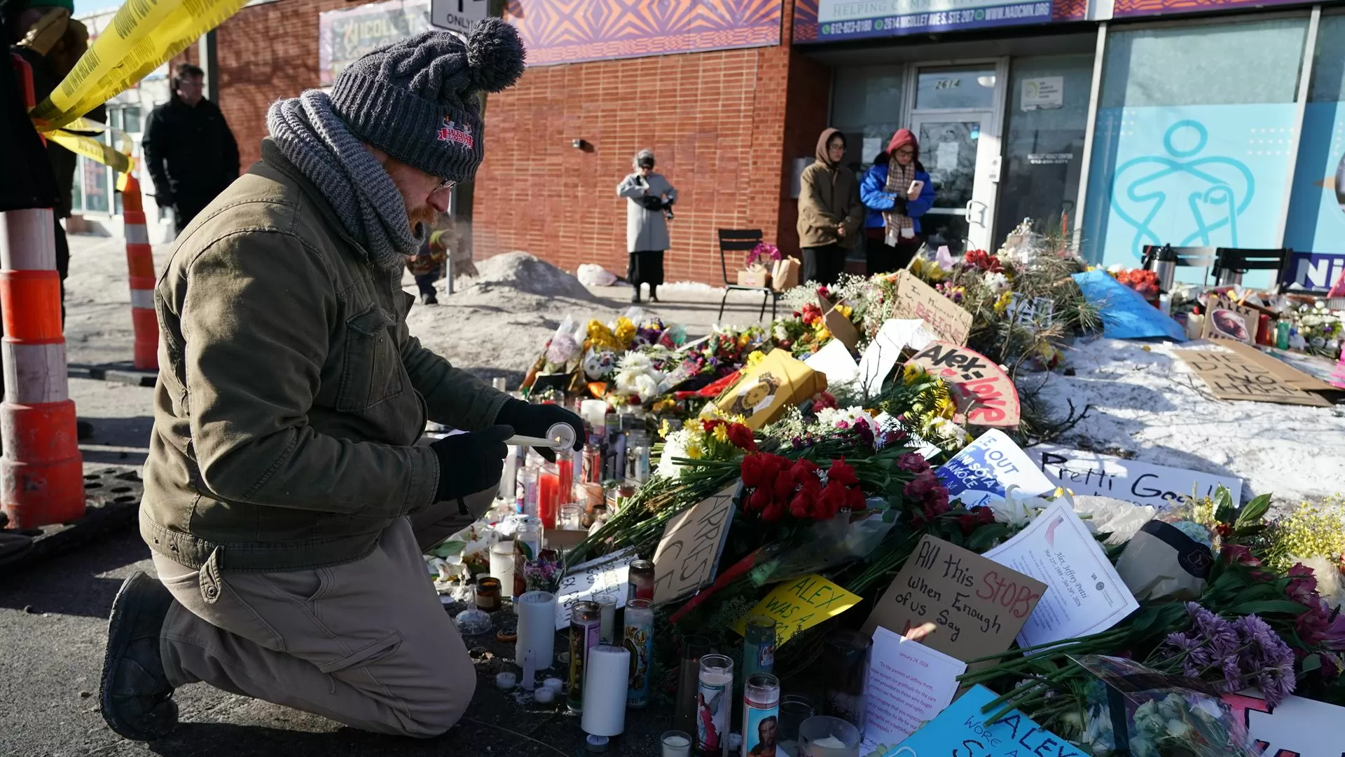 Agentes envolvidos na morte de Alex Pretti e Nicole Good em Minneapolis suspensos