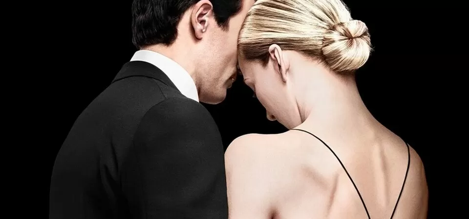 O que é ficção e verdade em série sobre JFK Jr. e Carolyn Bessette