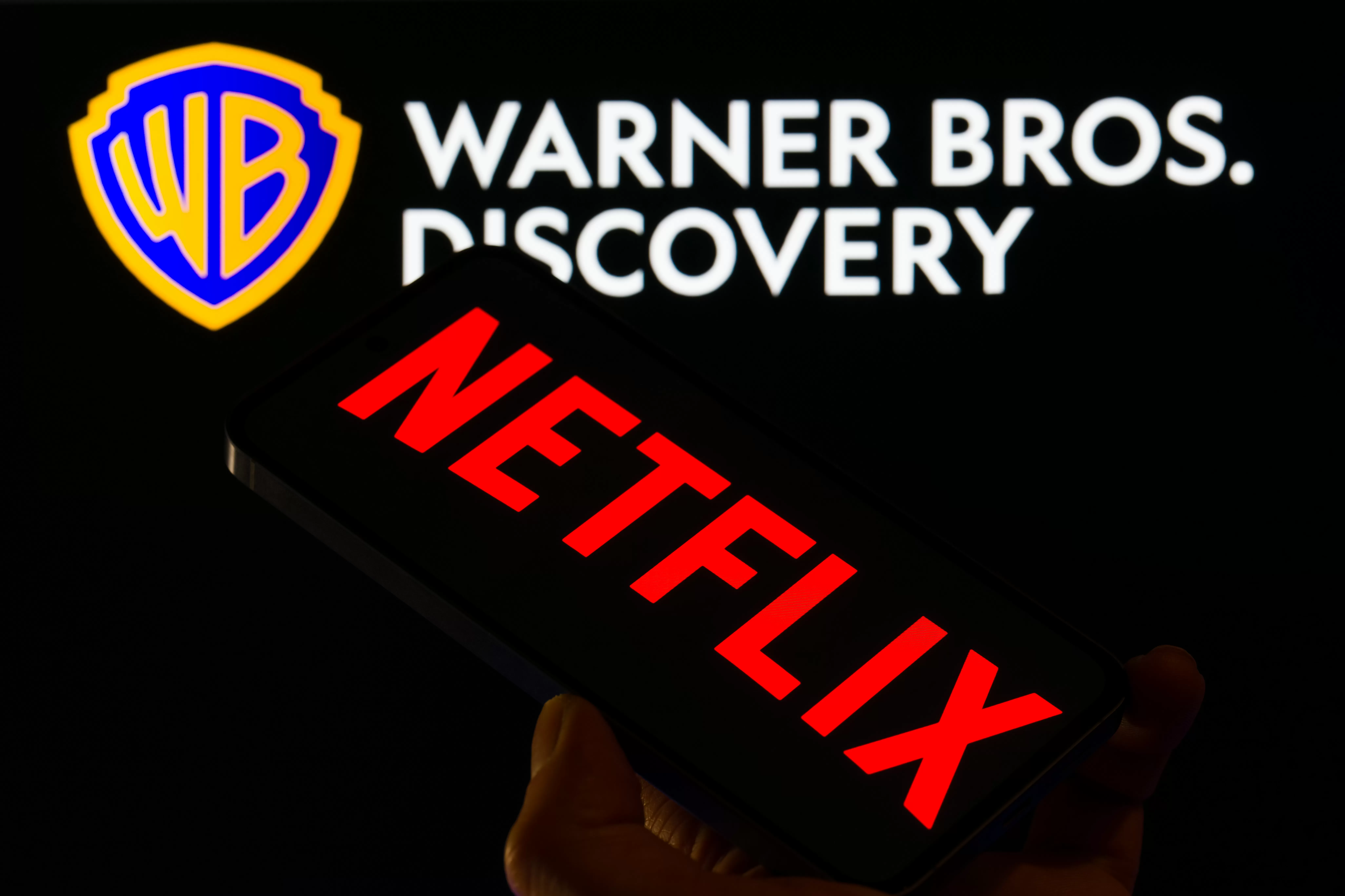 Chega ao fim a disputa entre Netflix e Paramount pela compra da Warner