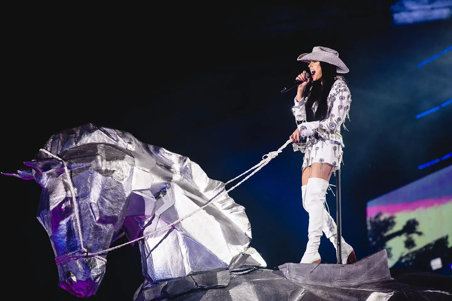 Spotify: sertanejo lidera mais ouvidos no Brasil e Taylor Swift no mundo