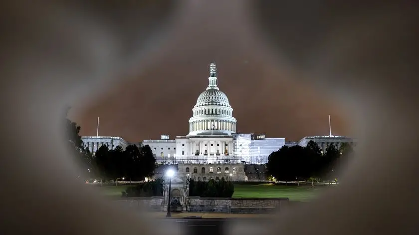 Congresso dos EUA continua dividido sobre apoio à Ucrânia e a Israel