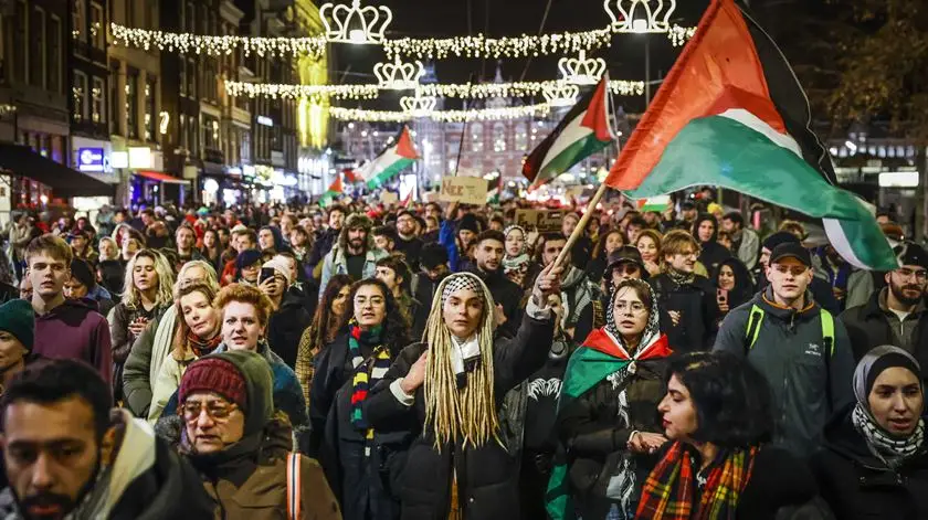 Manifestações nos Países Baixos após vitória da extrema-direita nas legislativas