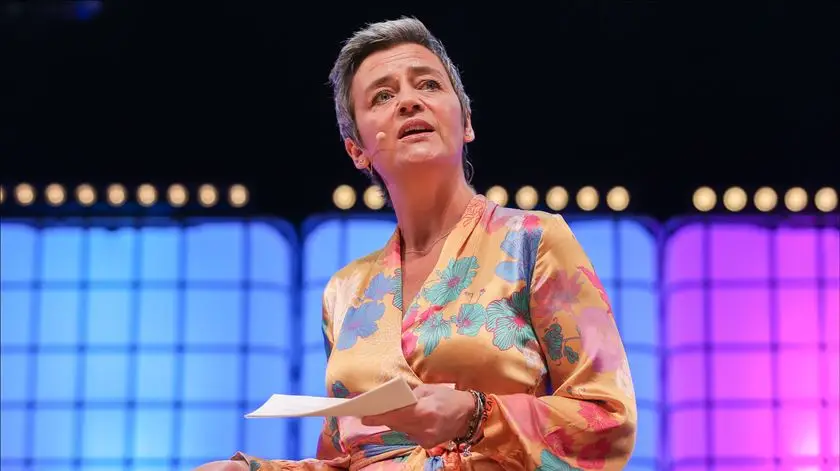 Vestager volta à Comissão Europeia após perder ‘corrida’ à liderança do BEI