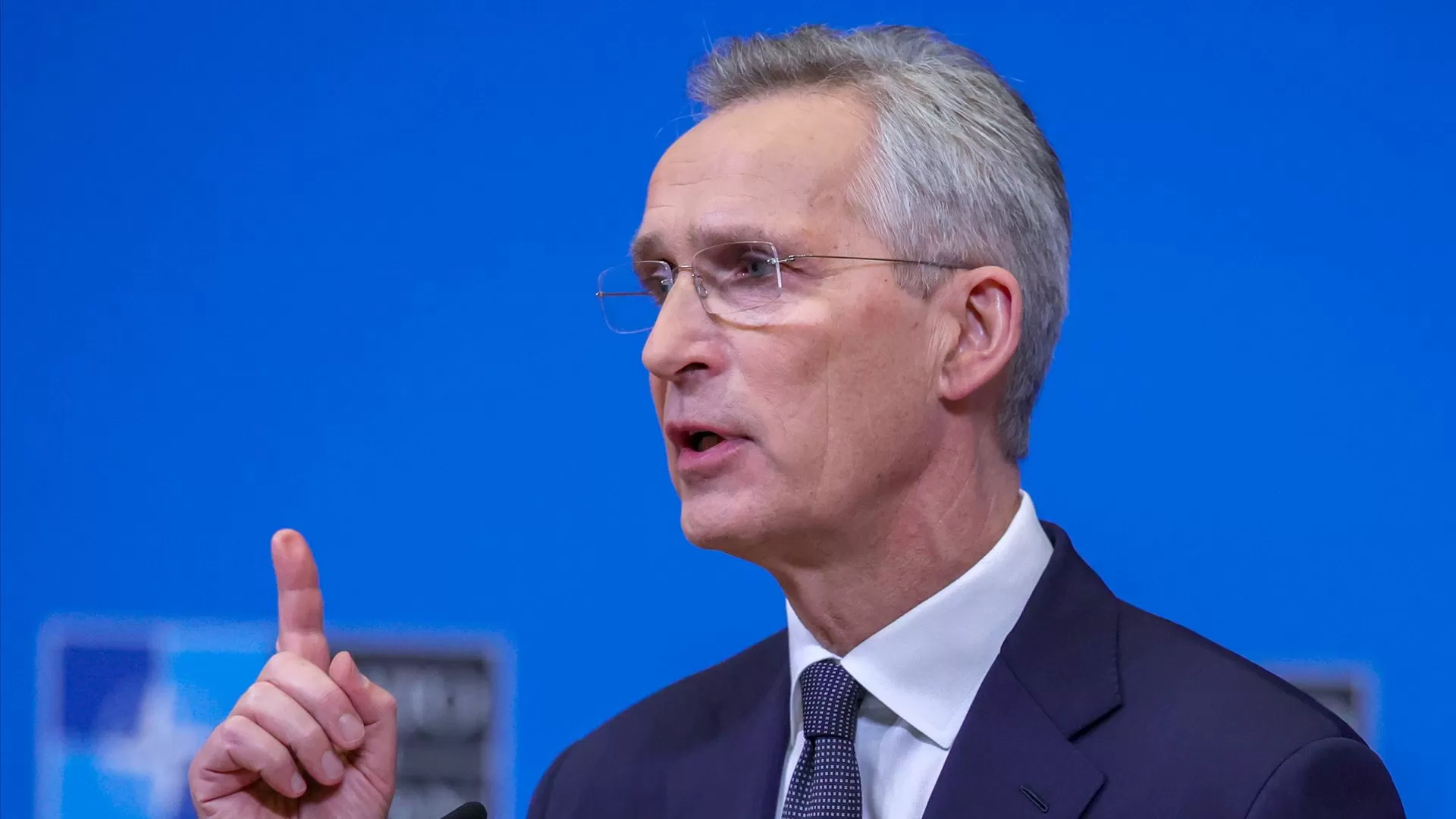 Stoltenberg responde a Trump: “Não devemos minar a credibilidade da NATO”