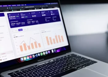 “Ferramenta essencial: o marketing para o sucesso empresarial”