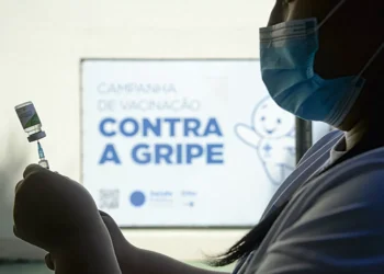 Vacinação contra gripe é ampliada para população acima de 6 meses
