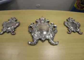 Peças sacras roubadas são devolvidas a igreja do Rio de Janeiro