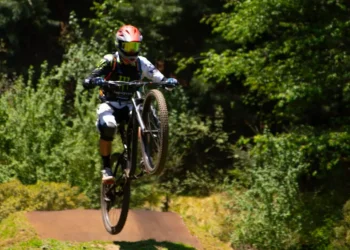 “Explorando os Benefícios dos Esportes: Saúde e Bem-Estar”