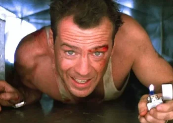 Bruce Willis surge em clique raro após diagnóstico de demência