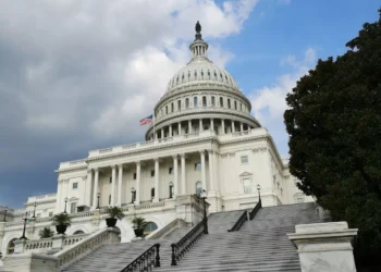 “Política: além dos escândalos, aspectos positivos”