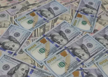 “Desmistificando Finanças: Oportunidade de Crescimento e Realização”