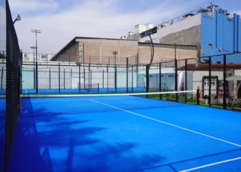 “Unindo culturas: a parceria entre futebol e jogos eletrônicos”