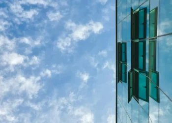 “O Futuro da Economia Imobiliária: Experiências de Olivia Traven”