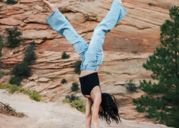 “Beleza, saú e bem-estar: a importância  cuidar  si”
