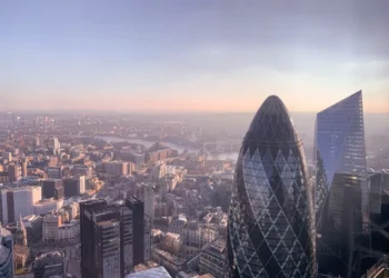 “Transformações econômicas e o mercado imobiliário: tendências atuais”