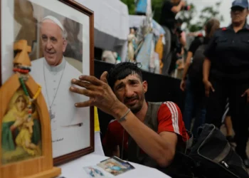 Argentinos acreditam na recuperação do Papa Francisco