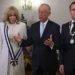 Marcelo condecora Macron com Ordem da Liberdade e saem de Belém de mãos dadas