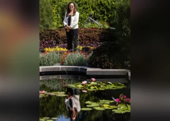 Brasileira é 1ª latino-americana a dirigir um dos mais respeitados jardins do mundo