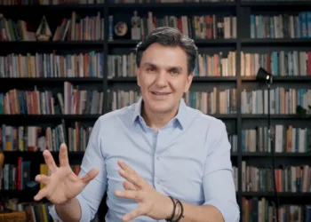 Gabriel Chalita lança iniciativa de combate ao bullying em escolas