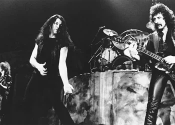 A bebedeira que originou um dos piores discos de rock de todos os tempos