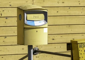 Adeus cartas, olá encomendas. Serviço postal dinamarquês deixa de entregar envelopes em junho