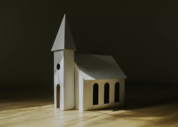 A farsa — e a crueldade — das terapias de conversão LGBTQIA+