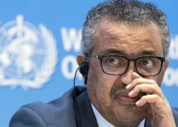 Cortes dos Estados Unidos obrigam OMS a reduzir pessoal