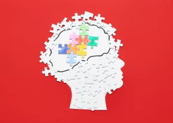 É preciso pensar em cuidado integral para o autismo