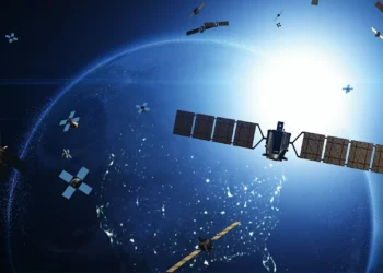 Poluição e acúmulo de satélites podem significar aumento das colisões em órbita