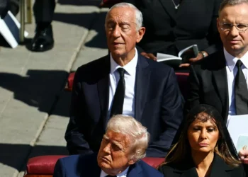 Trump ameaça Putin com sanções por considerar que “talvez não queira parar a guerra”