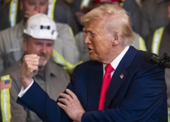 Reserva Federal aponta que impacto negativo da guerra comercial lançada por Trump já se sente nos EUA