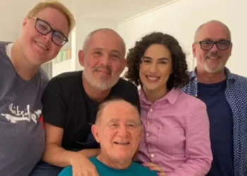 A reação de Renato Aragão aos boatos sobre relação com a filha