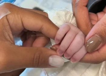 Nasce filha de Ludmilla e Brunna Gonçalves: ‘a gente multiplicou o amor’