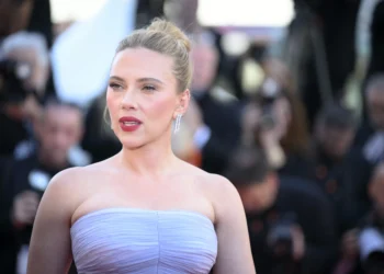 Como Cannes reagiu a filme que é estreia de Scarlett Johansson na direção