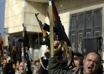 Omã anuncia cessar-fogo entre Huthis e Estados Unidos