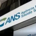 Agência estipula teto para reajuste dos planos de saúde em 2025; entenda