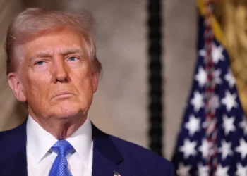 Trump deixa em aberto possível ataque ao Irão