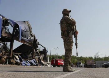 Kiev lança “em grande escala” ataque com drones contra aviação militar russa