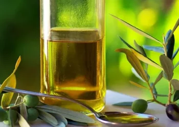 Anvisa proíbe comercialização de mais três marcas de azeite; veja quais