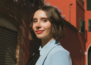 A nova era do pensamento mágico e a origem das nossas crises existenciais