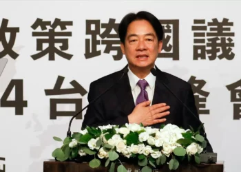 Trump impede presidente de Taiwan de fazer escala nos Estados Unidos