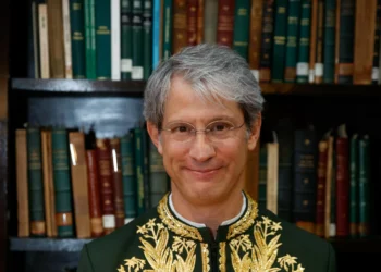 Novo imortal transforma ABL em biblioteca ao ar livre: noite de festa