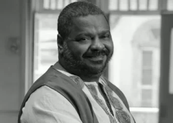 Famosos lamentam a morte de Arlindo Cruz nas redes sociais