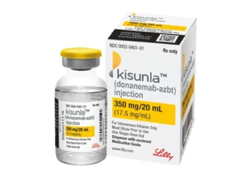 Novo remédio para Alzheimer começa a ser aplicado no Brasil: saiba como e o preço